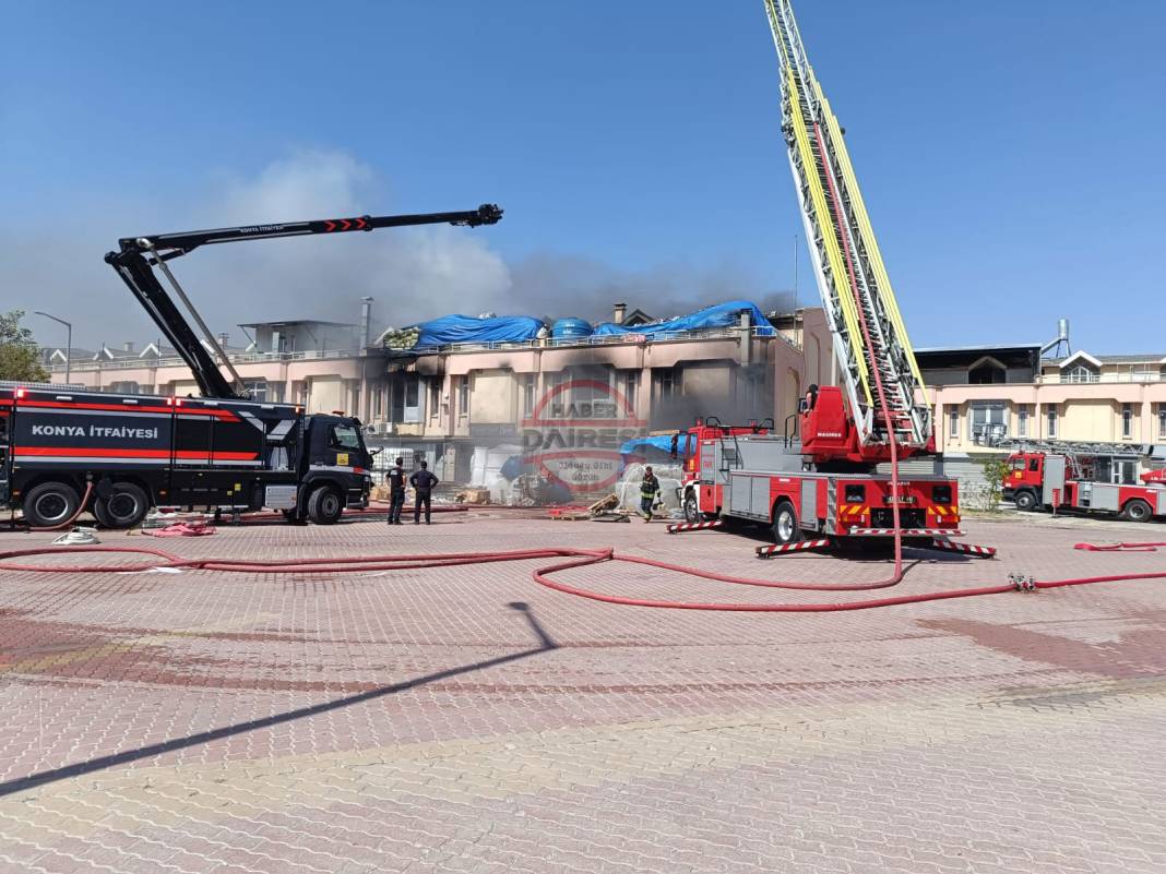 Konya’da kozmetik firmasında korkutan yangın 1